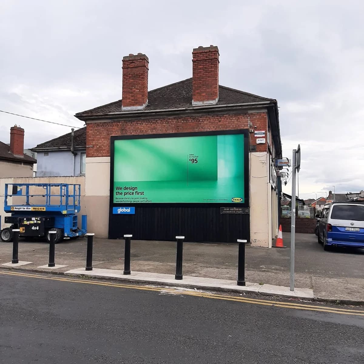 Dublin free standing 48 sheet billboard with stretch canvas